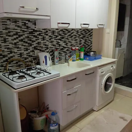 Apartament Sari Konak *